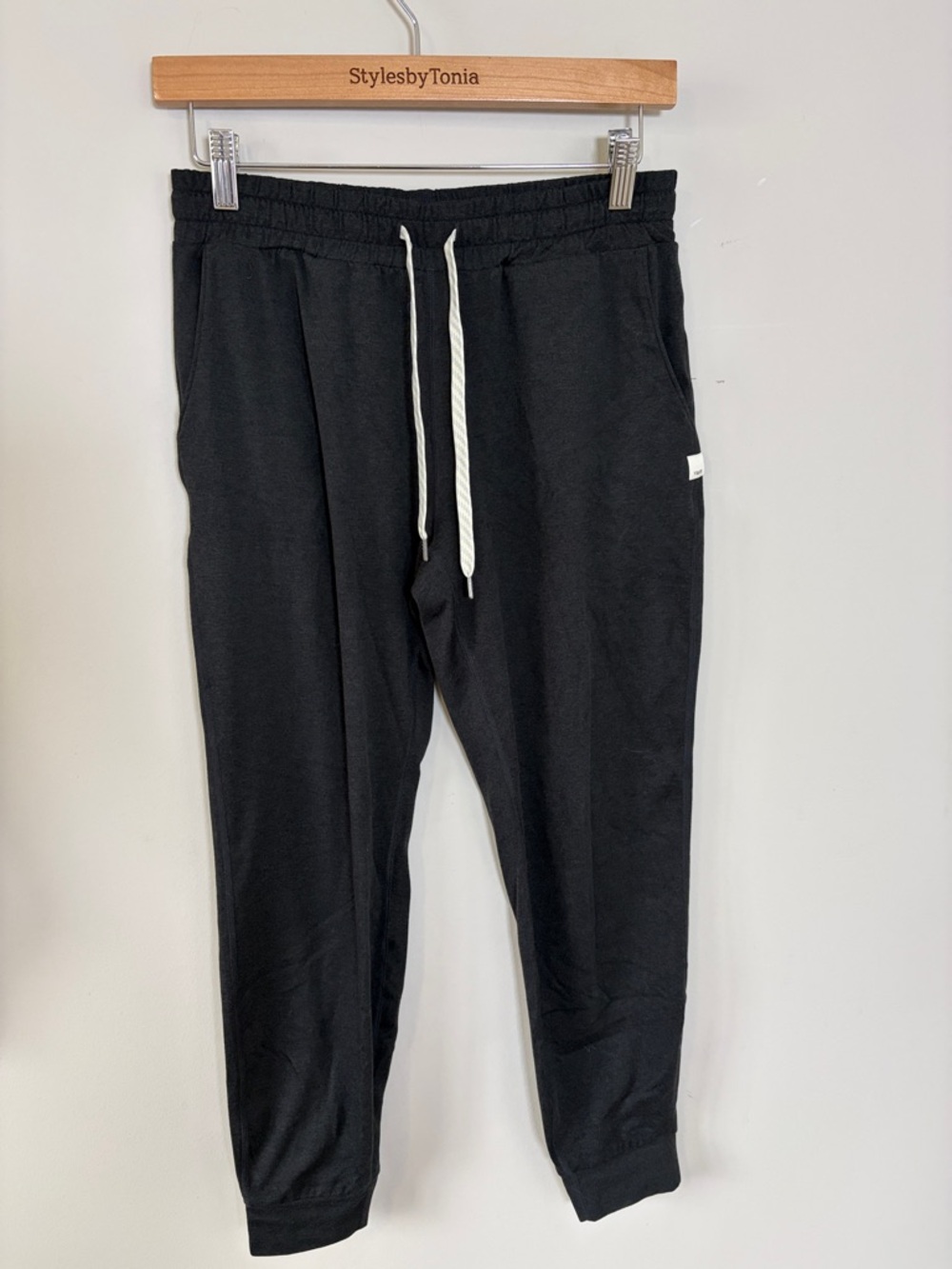Vuori SET Performance Jogger Pant and Halo Oversized Hoodie Charcoal Heather S - Picture 2 of 16